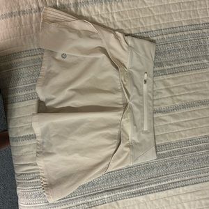 Lululemon skirt size 2 white
